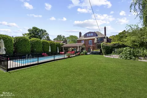 Exterior - 726 Westchester, Grosse Pointe Park, MI 48230 photo 6 of 13