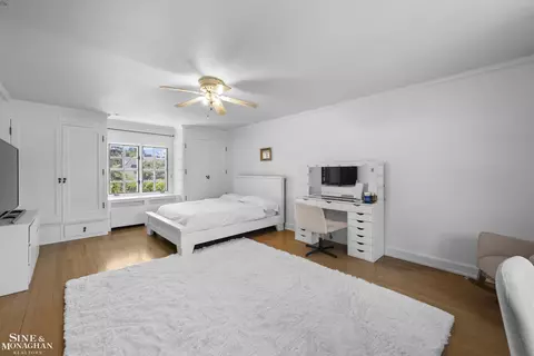 Bedroom - 726 Westchester, Grosse Pointe Park, MI 48230 photo 1 of 5