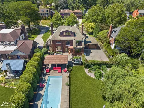 View/Area - 726 Westchester, Grosse Pointe Park, MI 48230 photo 4 of 9