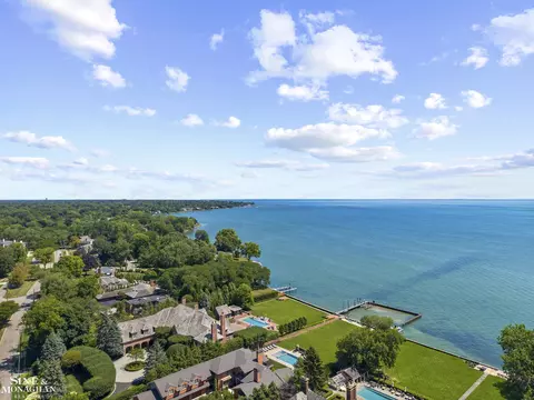 View/Area - 726 Westchester, Grosse Pointe Park, MI 48230 photo 7 of 9