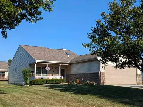 12436 Pagels Dr, Grand Blanc, MI 48439