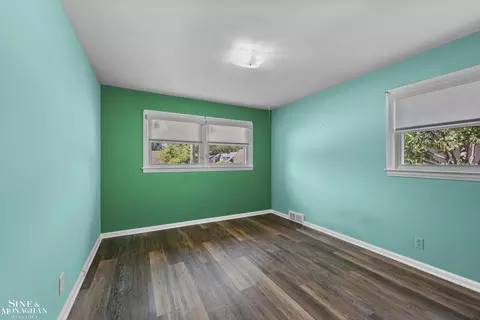 Bedroom - 306 Ridge, Grosse Pointe Farms, MI 48236 photo 4 of 6
