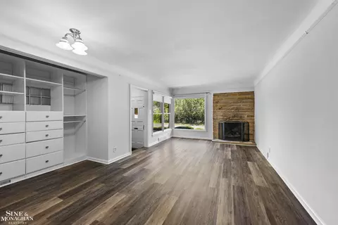 Living - 306 Ridge, Grosse Pointe Farms, MI 48236 photo 3 of 4