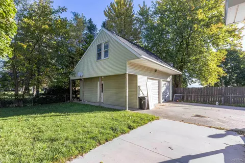 Exterior - 386 E Perkins, Merrill, MI 48637 photo 7 of 8
