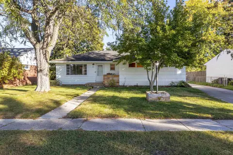 Exterior - 386 E Perkins, Merrill, MI 48637 photo 1 of 8