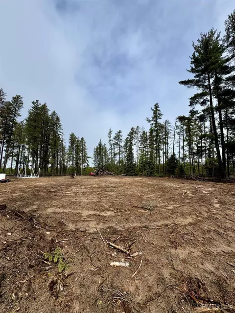 61 Road 1, Ishpeming, MI 49849 photo 13