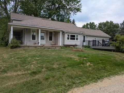 2069 Packard, Charlotte, MI 48813