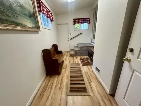 Entry Way - 706 W Beech, Gladwin, MI 48624 photo 3 of 4