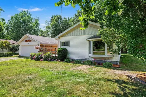 Exterior - 2554 E Ashby, Midland, MI 48640 photo 1 of 8