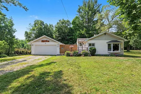 Exterior - 2554 E Ashby, Midland, MI 48640 photo 2 of 8