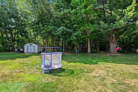 Exterior - 2554 E Ashby, Midland, MI 48640 photo 7 of 8