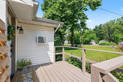 Exterior - 2554 E Ashby, Midland, MI 48640 photo 3 of 8