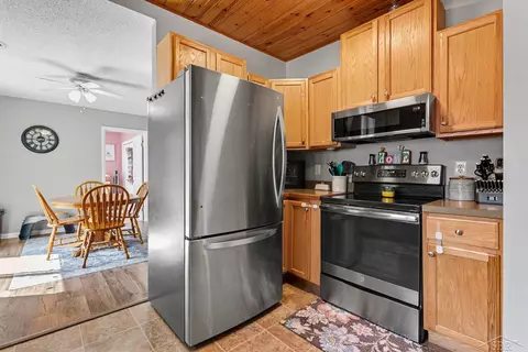 Kitchen - 2554 E Ashby, Midland, MI 48640 photo 1 of 3
