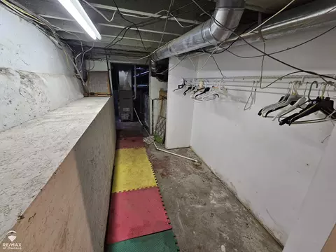Other - 614 E Oliver, Owosso, MI 48867 photo 3 of 6