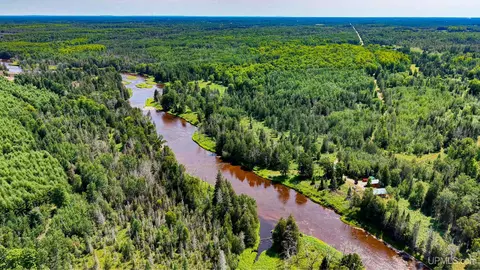 View/Area - G Rd, Escanaba, MI 49829 photo 6 of 8