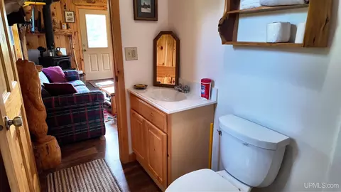 Bath - G Rd, Escanaba, MI 49829 photo 2 of 2