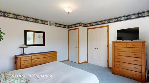 Bedroom - 12222 Carpenter, Flushing, MI 48433 photo 4 of 4
