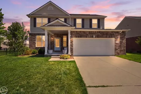 49720 E Central, Utica, MI 48317