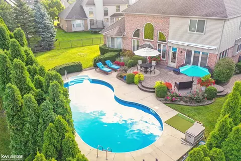 Exterior - 46671 White Cap, Macomb, MI 48044 photo 4 of 9