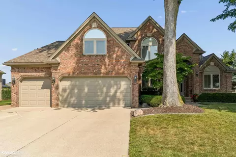 Exterior - 46671 White Cap, Macomb, MI 48044 photo 6 of 9