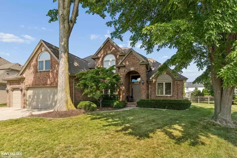 Exterior - 46671 White Cap, Macomb, MI 48044 photo 7 of 9