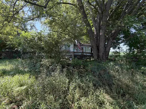 Exterior - 4310 E Laporte, Freeland, MI 48623 photo 12 of 32