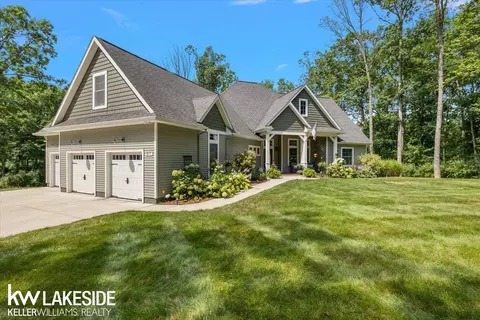 Exterior - 877 Cody, Dexter, MI 48130 photo 8 of 27