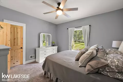 Bedroom - 877 Cody, Dexter, MI 48130 photo 3 of 8