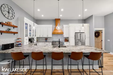 Kitchen - 877 Cody, Dexter, MI 48130 photo 3 of 10