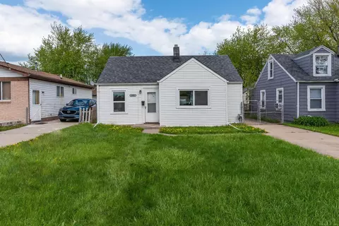 26620 Belleair, Roseville, MI 48066