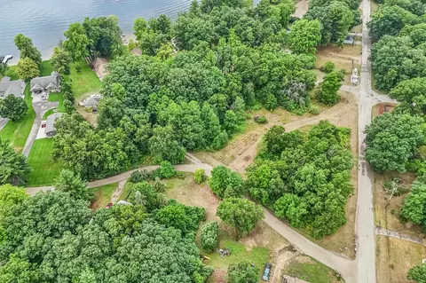 W Parklane, White Cloud, MI 49349 photo 4