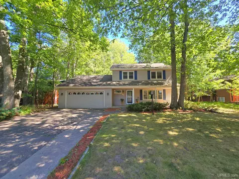 Exterior - 64 Elder, Marquette, MI 49855 photo 2 of 11