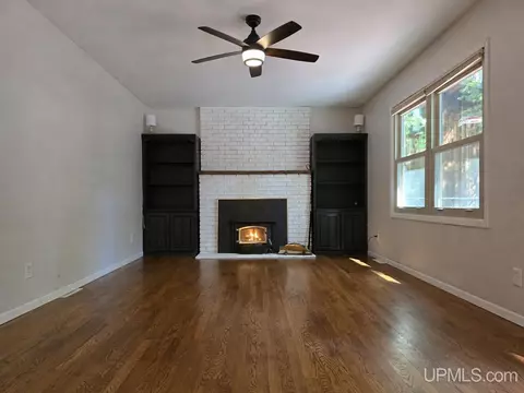 Living - 64 Elder, Marquette, MI 49855 photo 4 of 5