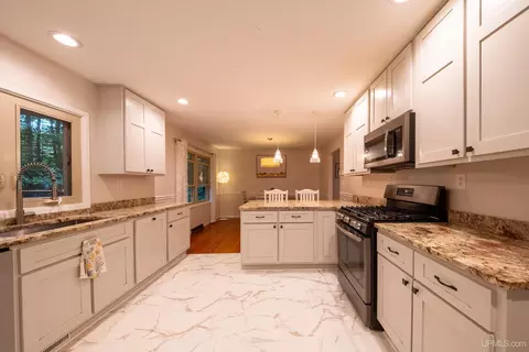 Kitchen - 64 Elder, Marquette, MI 49855 photo 4 of 4
