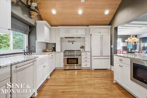 Kitchen - 206 Edgewater, Algonac, MI 48001 photo 1 of 6