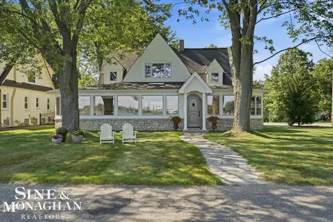 Exterior - 206 Edgewater, Algonac, MI 48001 photo 3 of 12