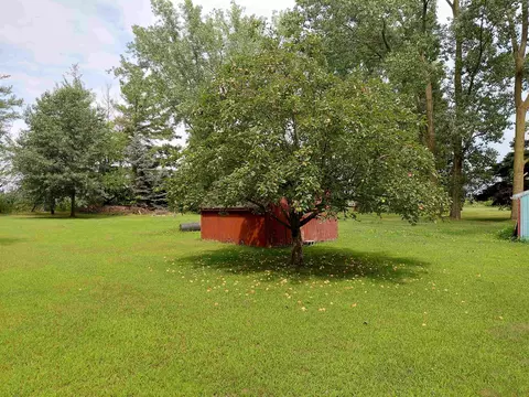 Exterior - 1149 Wetters, Kawkawlin, MI 48631 photo 5 of 11