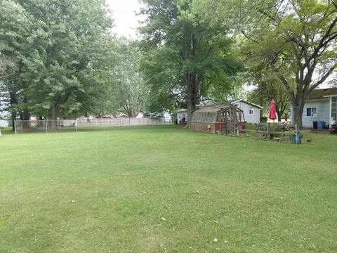 Exterior - 1149 Wetters, Kawkawlin, MI 48631 photo 7 of 11