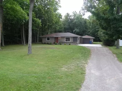 Exterior - 3807 W M-61, Gladwin, MI 48624 photo 9 of 10