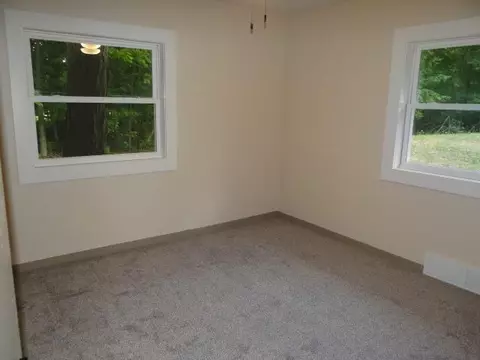Bedroom - 3807 W M-61, Gladwin, MI 48624 photo 5 of 7