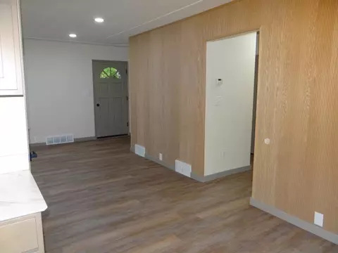 Entry Way - 3807 W M-61, Gladwin, MI 48624 photo 1 of 1