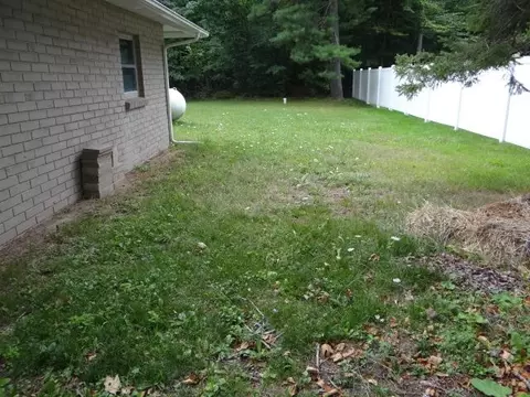 Exterior - 3807 W M-61, Gladwin, MI 48624 photo 5 of 10