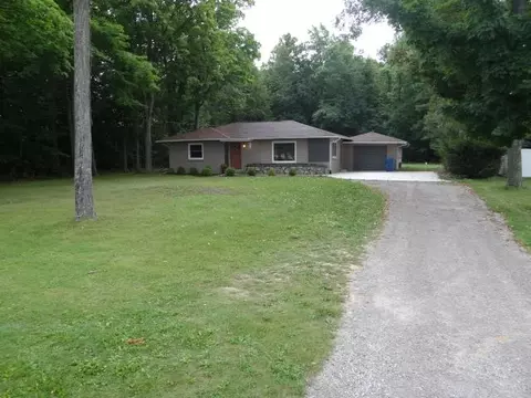 Exterior - 3807 W M-61, Gladwin, MI 48624 photo 10 of 10