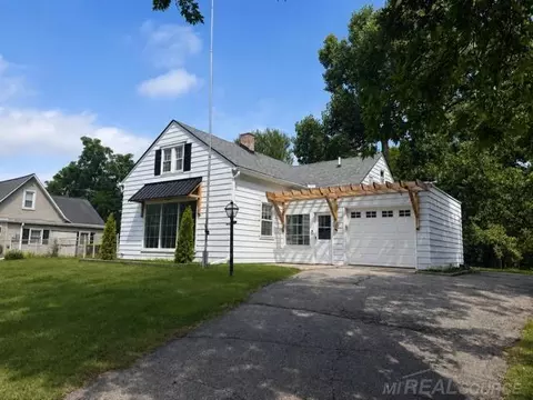 Other - 1380 W Bemis, Saline, MI 48176 photo 2 of 6