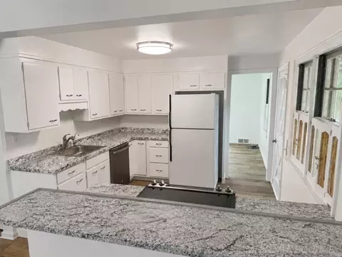 Kitchen - 1380 W Bemis, Saline, MI 48176 photo 2 of 2