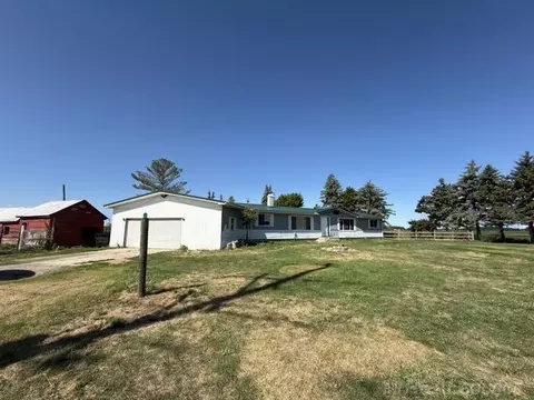 Exterior - 1995 Range Line, Deckerville, MI 48427 photo 12 of 18