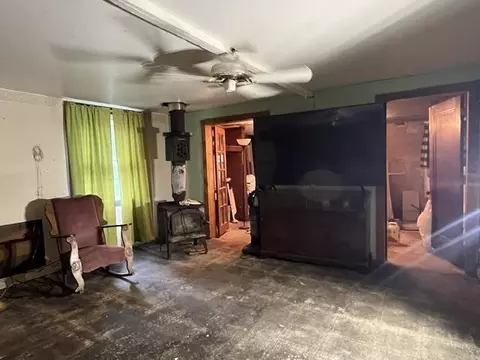 Living - 723 Circle, Harrison, MI 48625 photo 3 of 4