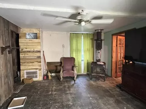 Living - 723 Circle, Harrison, MI 48625 photo 2 of 4