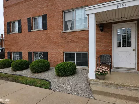 8161 Denwood Unit #BLDG K, Sterling Heights, MI 48312