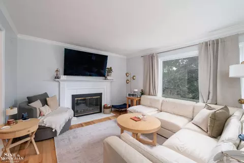 Living - 493-495 Saint Clair, Grosse Pointe, MI 48230 photo 1 of 2